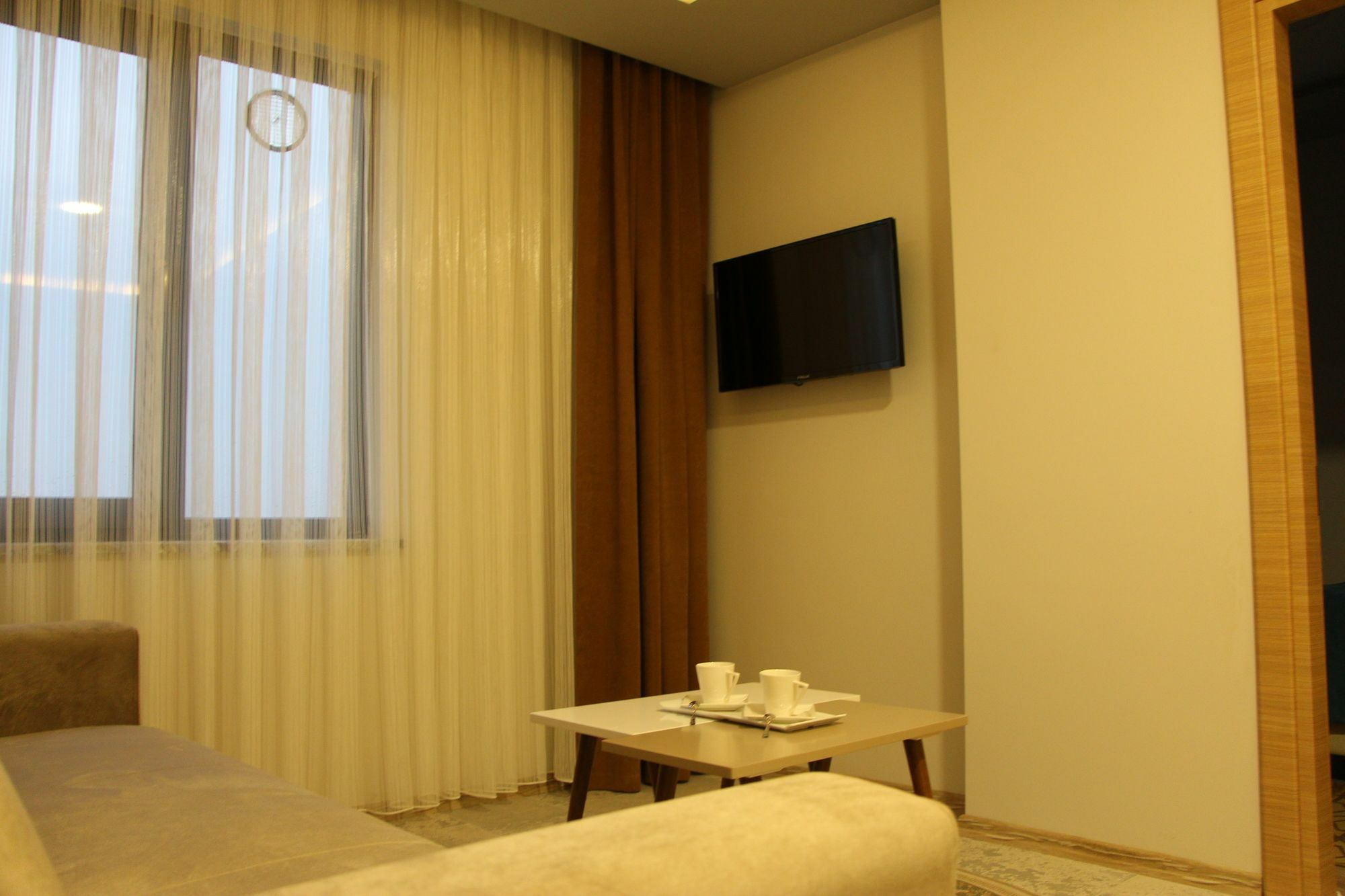 Ekinoks Suit & Apart Otel Trabzon Bagian luar foto